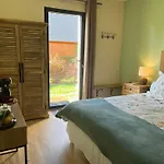 בית הארחה Au Pre Des Chants Saint-Philbert-des-Champs